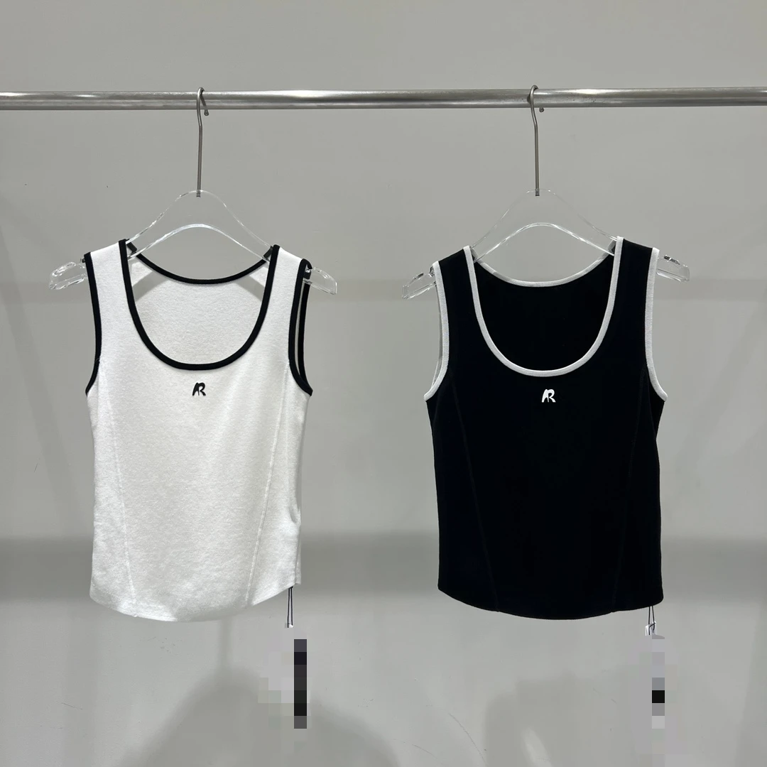 艾家同款2024春季新品款内搭针织吊带背心女40218122