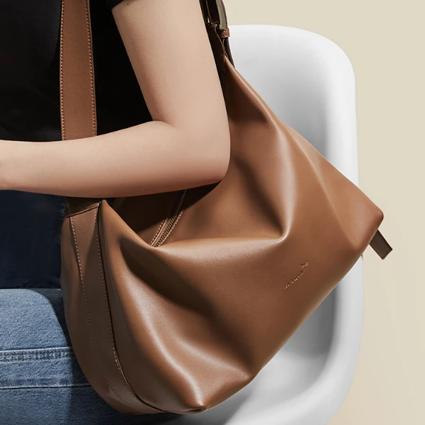 红蜻蜓大容量女士真牛皮包包女斜挎L