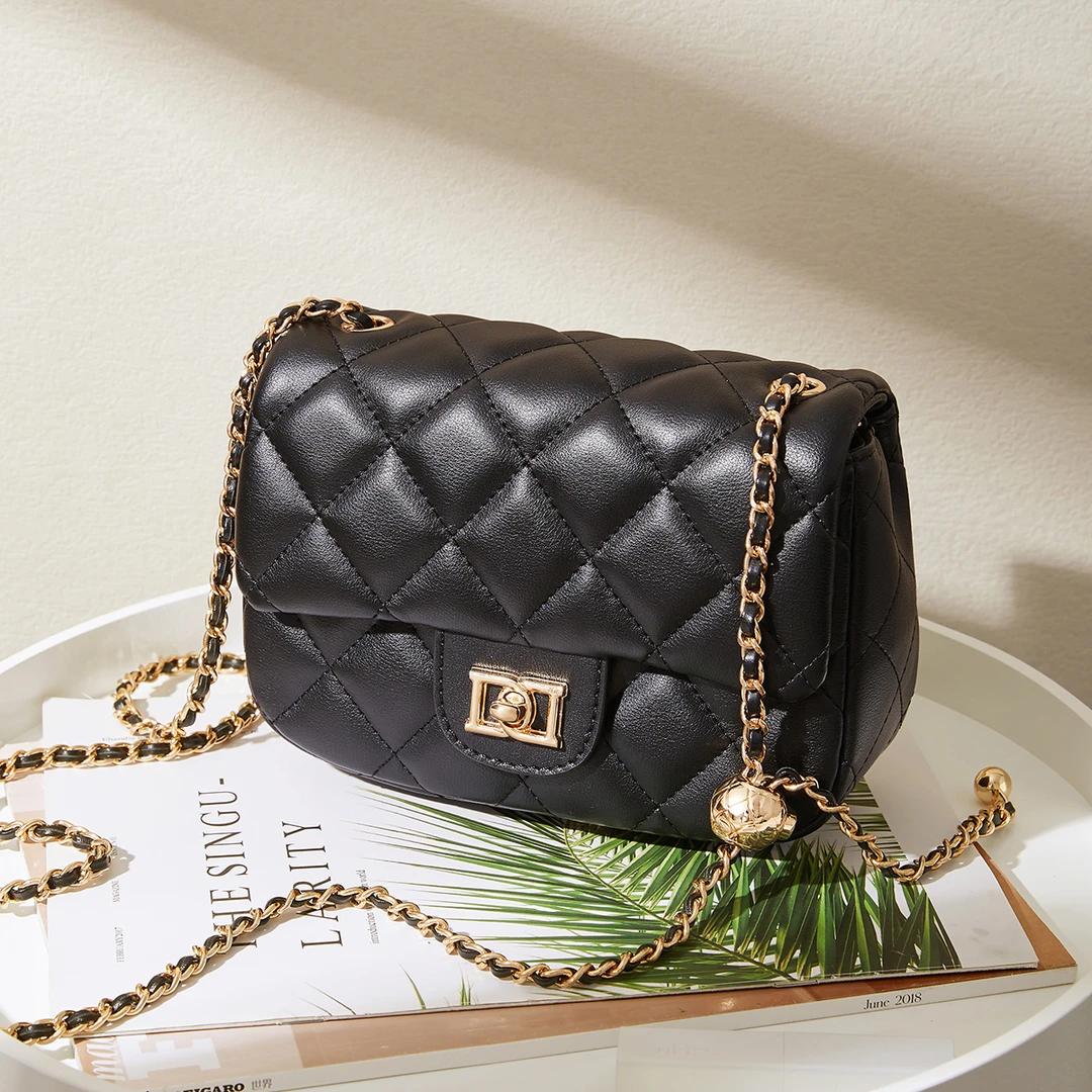 红蜻蜓新款小香风小金球正宗女士真牛皮包包斜挎单肩母亲节妈妈包