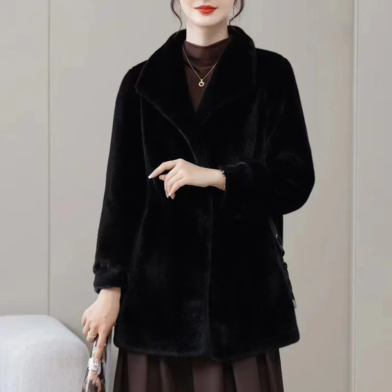 冬季轻奢女装保暖时尚外套新款高端气质短外套K5696