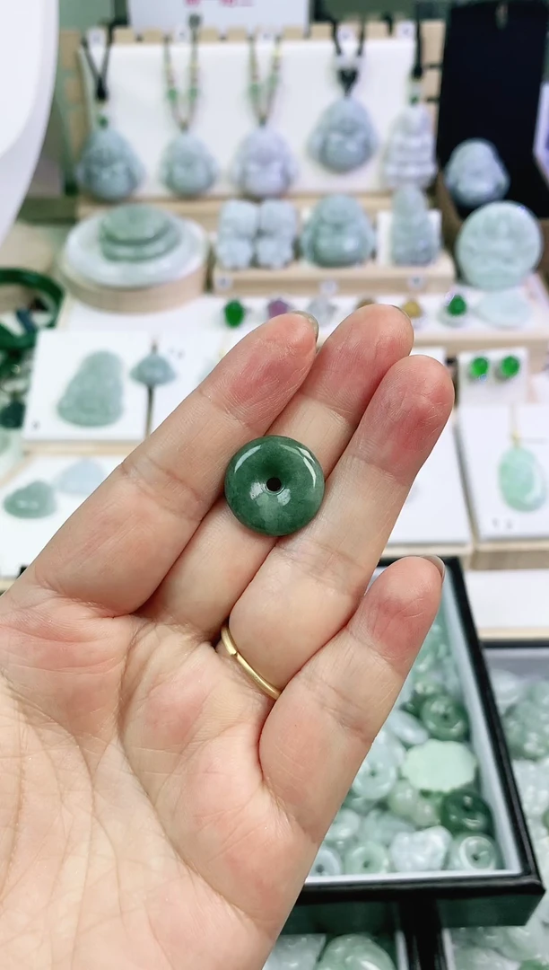 【闪购商品】翡翠颈饰未镶嵌平安扣（多样性发货发其一）