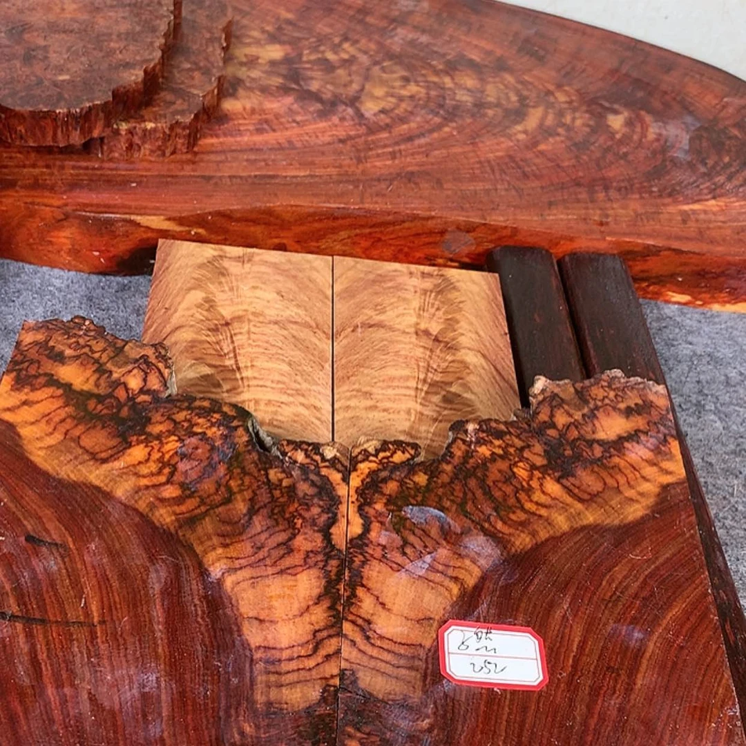 【闪购商品】黄花梨/降香黄檀孑*