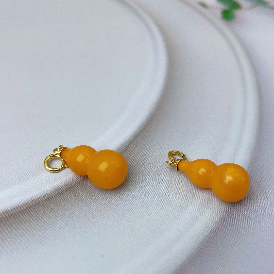 925银【萌宝饰品】B45蜜蜡葫芦立体滴流款9*21mm简约DIY配件配饰