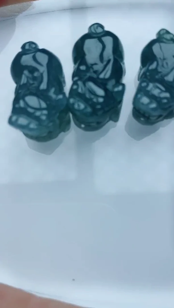 【闪购商品】翡翠颈饰未镶嵌1多样性发货随机一件发货(貔貅