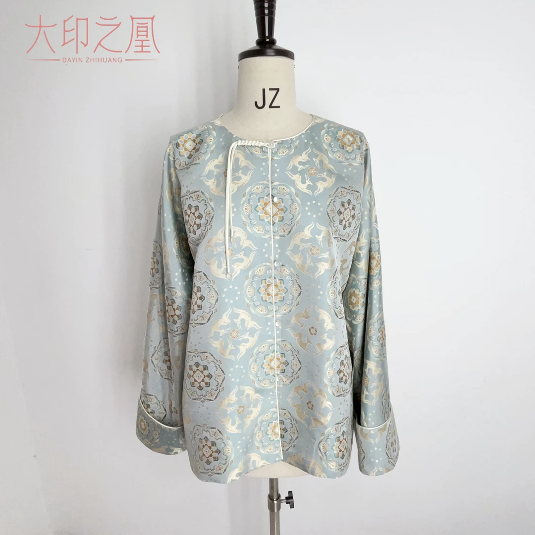 绢若诗新中式国风钱老师宝相奔鹿宋锦对襟手工盘扣复古高级感外套