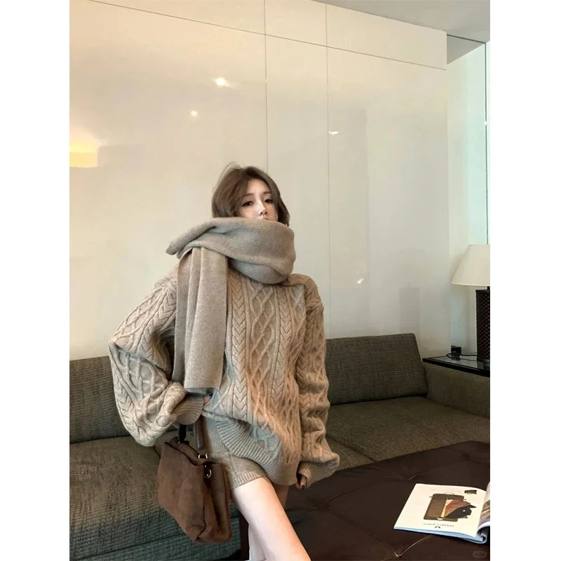 秋冬新款韩系高级感慵懒风舒适长袖毛衣保暖围巾高腰百搭休闲短裤