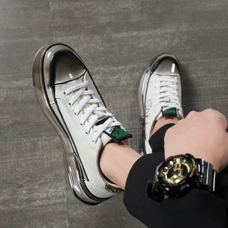 男鞋2025新款春秋休闲鞋男款透气白色板鞋高级男生鞋子时尚男鞋潮
