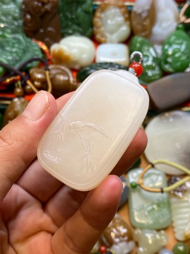 和田玉藕粉牌子三五牌型平安无事