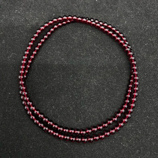 紫牙乌 石榴石 小米粒 手串 A378