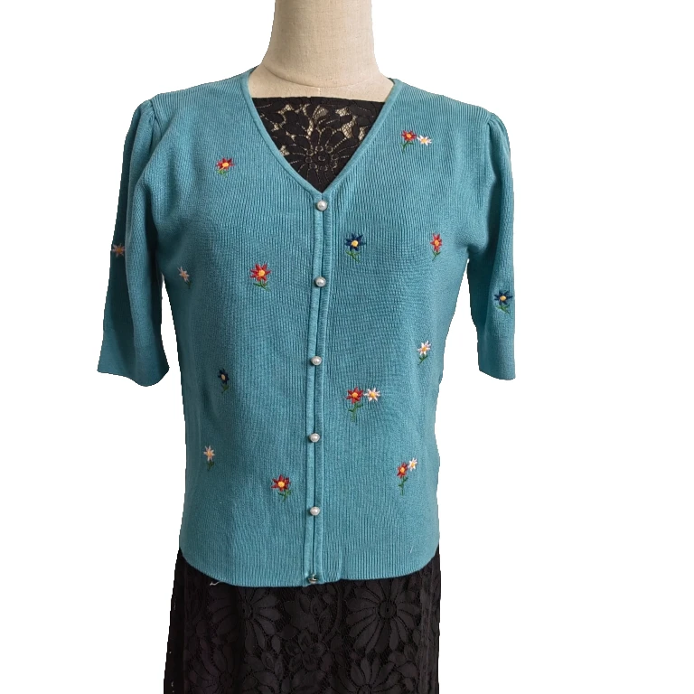 【裁缝方师傅家】新款V领夏季空调衫针织衫薄款021款气质短款时尚女