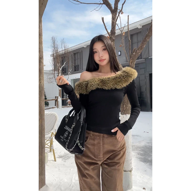 withmin出行计划 毛茸茸斜领一字肩长袖内搭打底衫上衣【2412126】