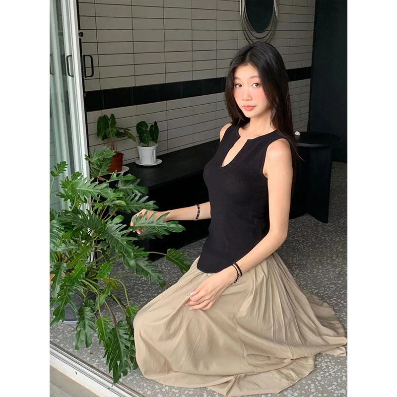 【现货】美甜酷显瘦气质百搭无袖黑色背心女上衣【2410658】