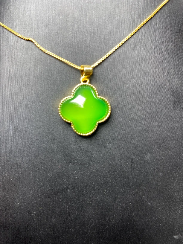 0384带链天然金绿宝、玛瑙珠宝四叶草带证书多样性