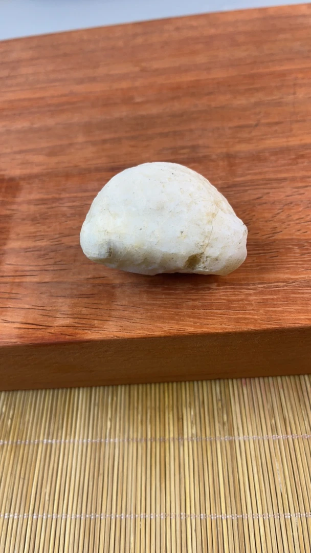 新疆戈壁滩奇石玛瑙石