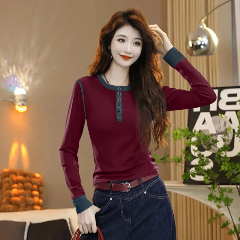 安哥拉红衣服复古风女装2025爆款洋气打底衫女内搭时髦长袖女上衣