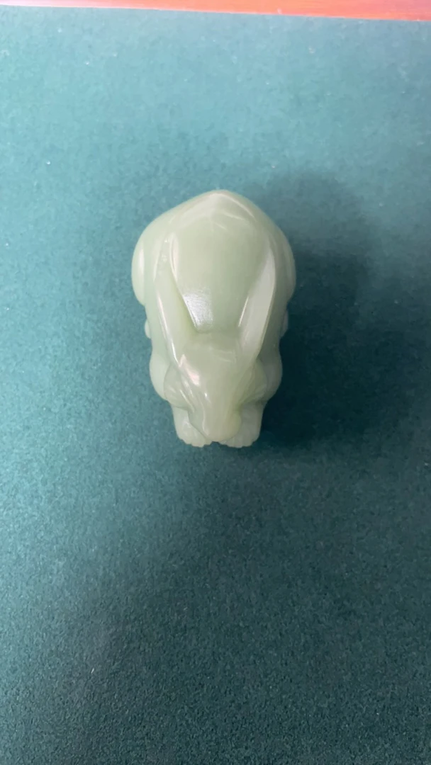 L545号且末蓝色兔兔吊坠