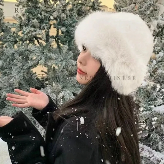 毛绒蒙古帽子女秋冬防寒白色保暖东北盆帽加厚护耳帽渔夫帽
