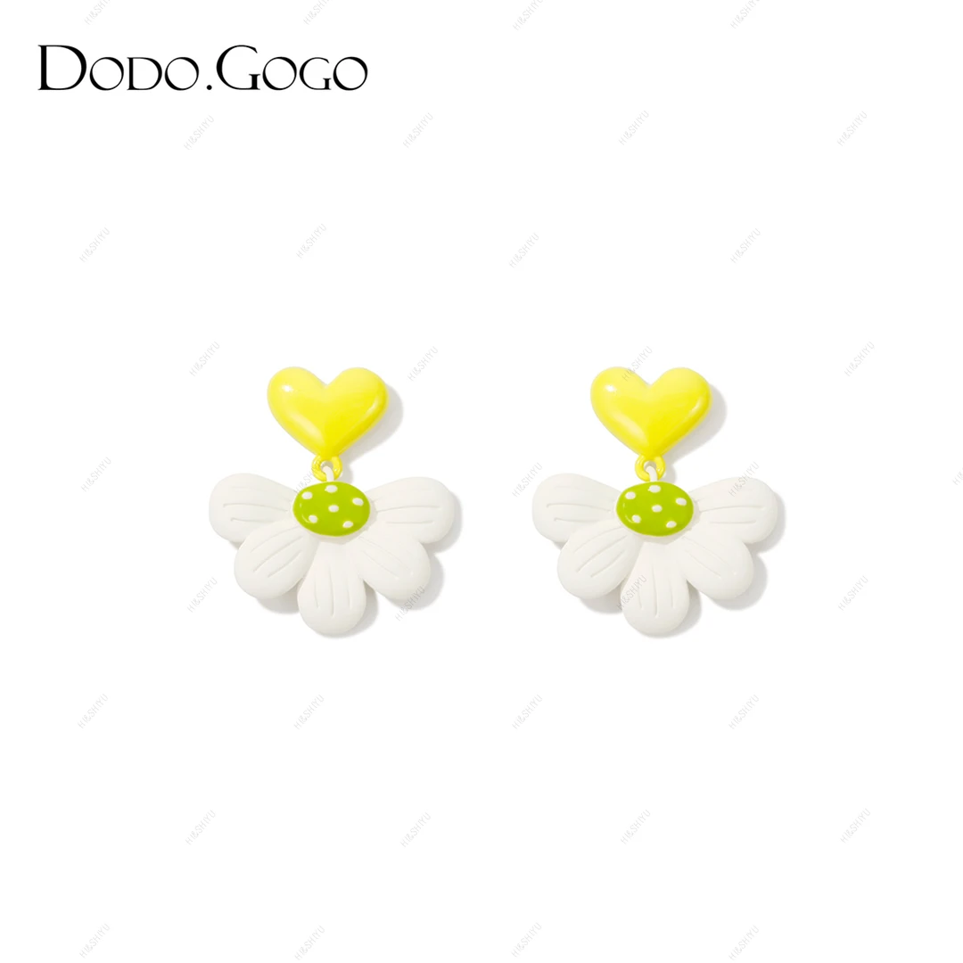 铜合金耳饰 DODOGOGO爱心扇形花朵耳环女小众设计甜美小清新耳钉