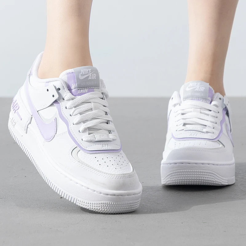 NIKE耐克女鞋2024夏季新款空军一号简约时尚透气运动休闲鞋FN6335