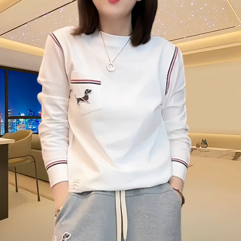 秋冬宽松气质刺绣小狗图案卫衣女士2024新款休闲圆领拼色长袖上衣