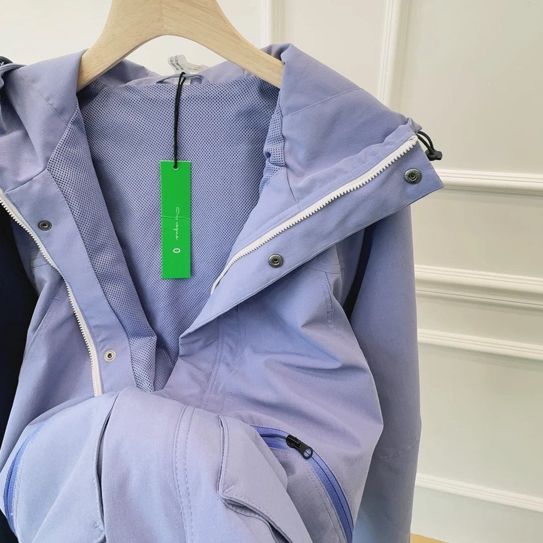 【春息】春上新连帽上衣运动休闲时尚户外女百搭外套G06-1067