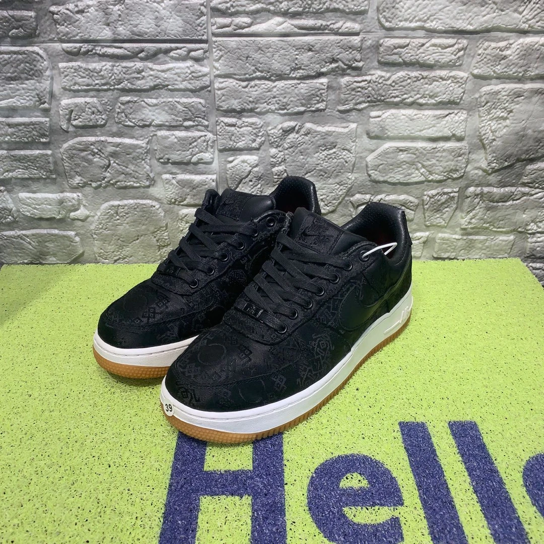 捡漏39码 AF1黑丝绸 95新原盒 1199秒杀球鞋