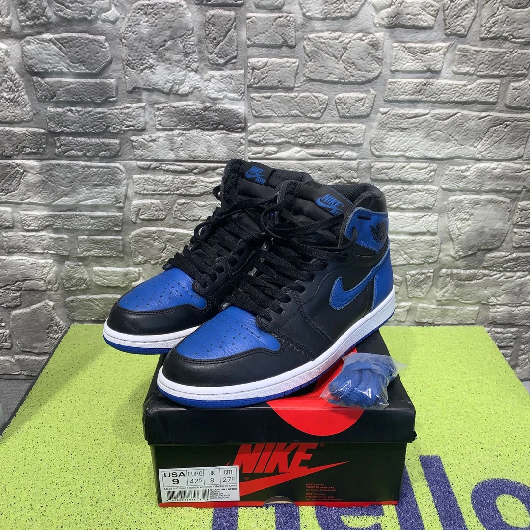 捡漏42.5码 AJ1皇家蓝 95新原盒 599秒杀球鞋