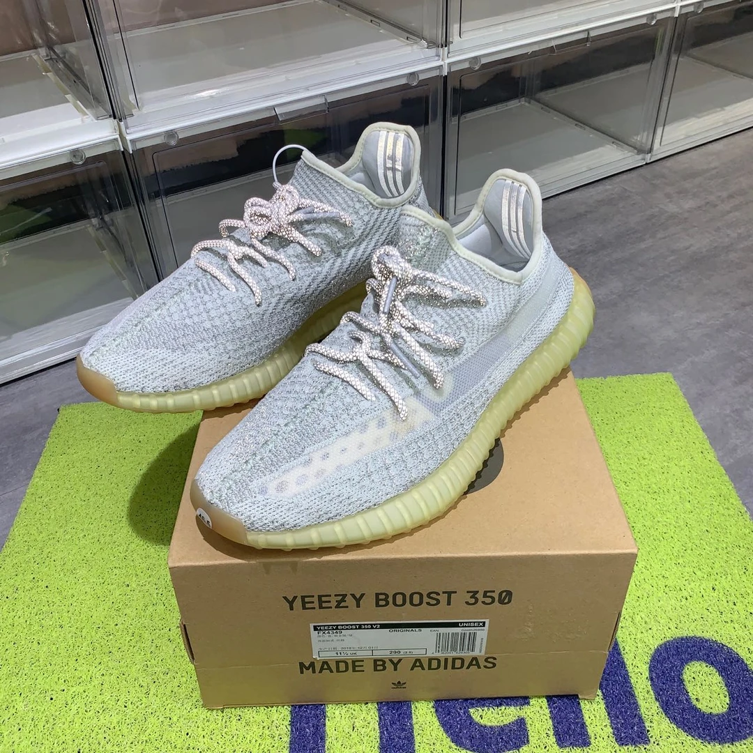 捡漏46.5码 yeezy350v2灰满天星 95新原盒 1099秒杀球鞋