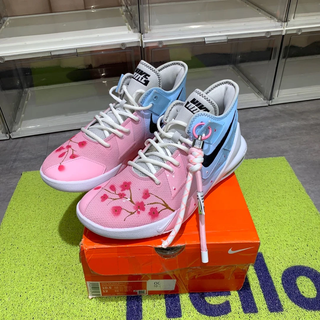 捡漏44.5码 Airmax Impact2樱花定制 98新原盒499秒杀球鞋