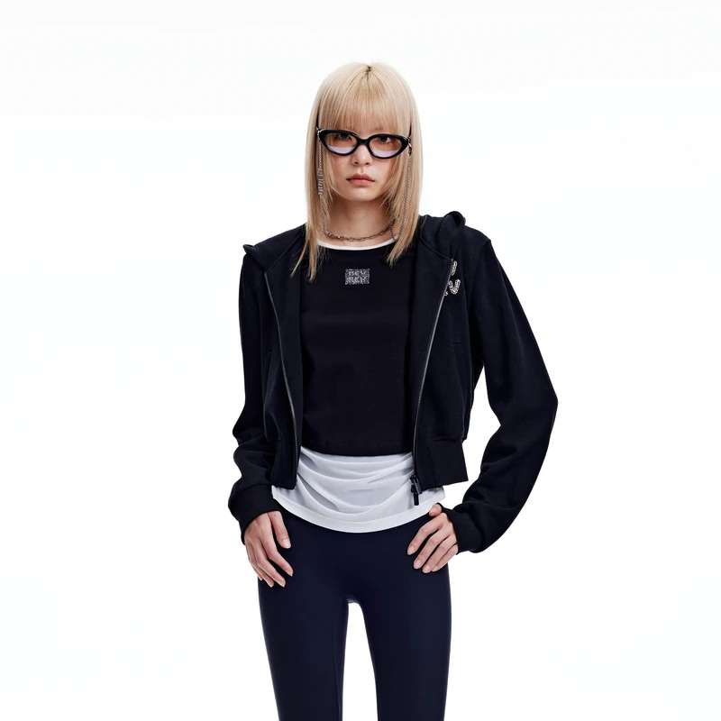 REVAN芮范23新品甜酷风耳朵帽卫衣外套RN90105232