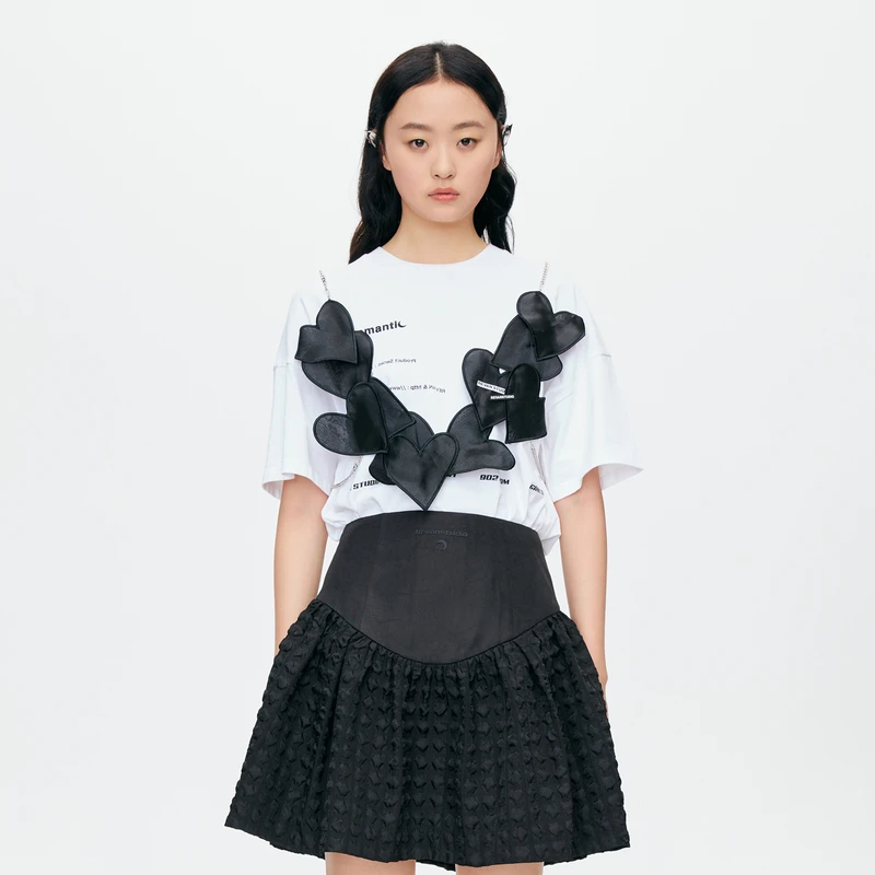 REVAN芮范甜酷欧根纱桃心装饰T恤O31001044