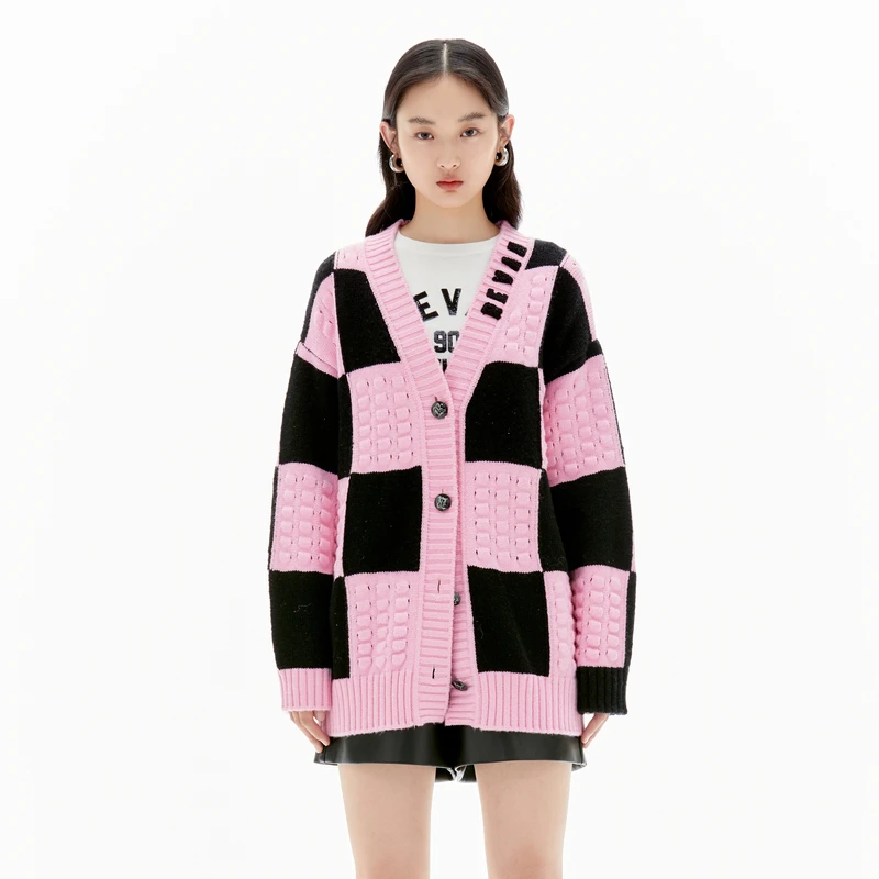 REVAN芮范甜酷肌理感黑粉毛开衫RU90107290