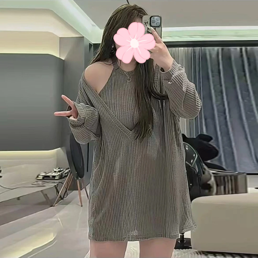 【优优推荐】早秋新款漂亮辣妹风欧美大码女装吊带挂脖两件套宽松