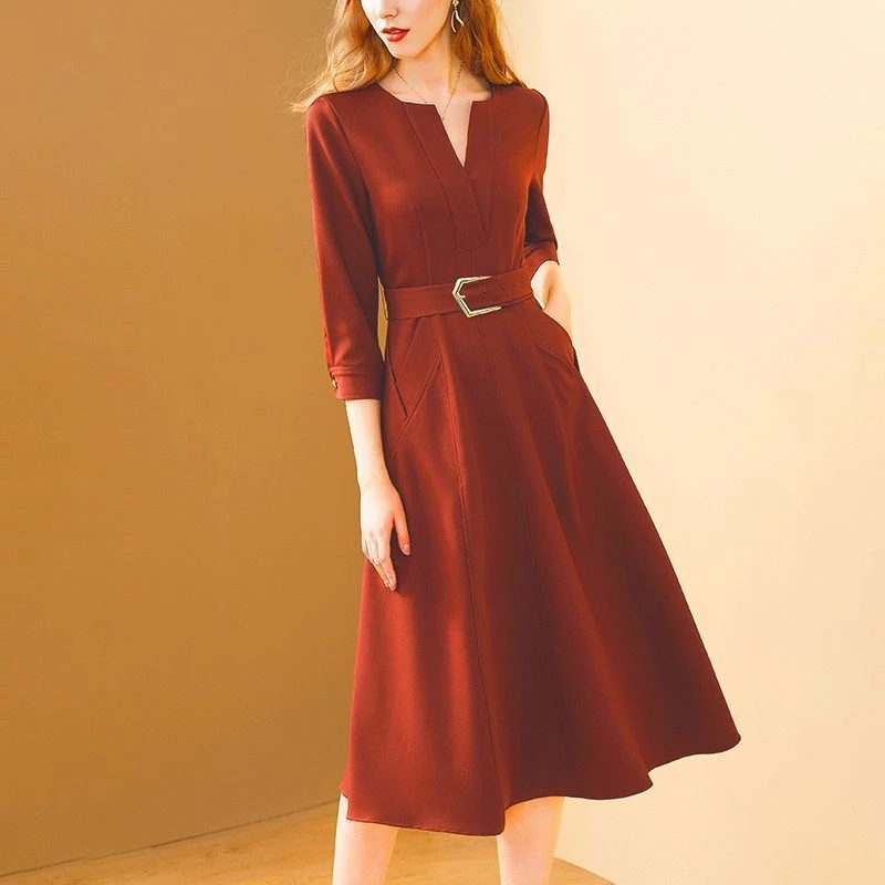 女装连衣裙收腰v领连衣裙女2023新款秋季女装连衣裙中长款连衣裙