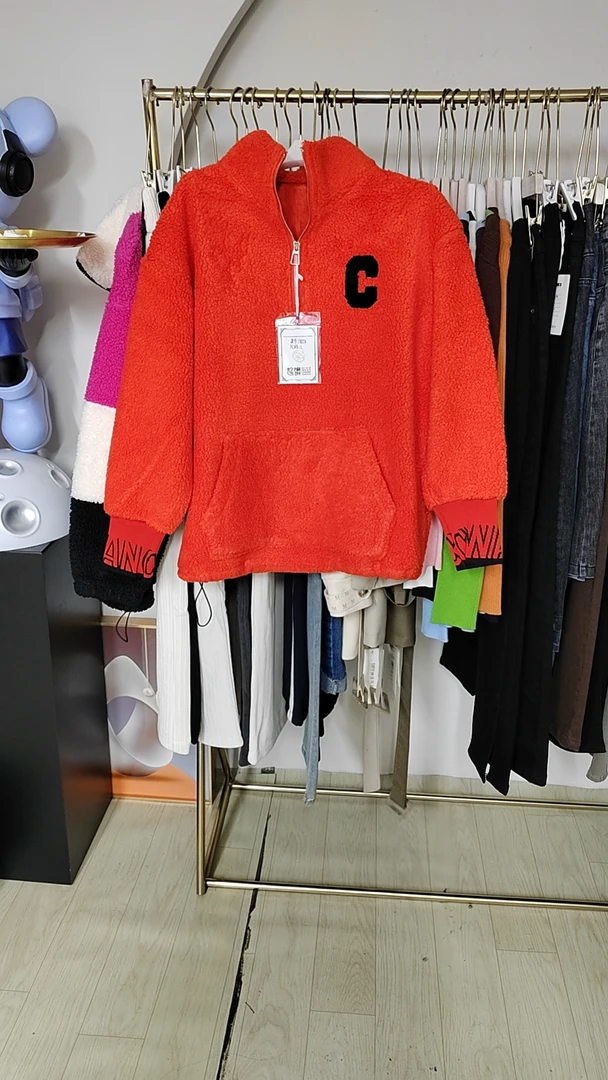 #7827 时尚秋东开衫女士常规外套加厚韩版字母外搭百搭休闲上衣