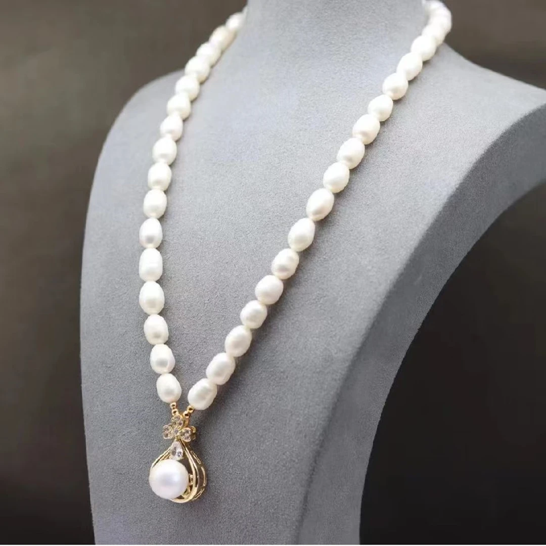 合金项链 【专柜同款】女王镶嵌经典时尚百搭项链坠链白色