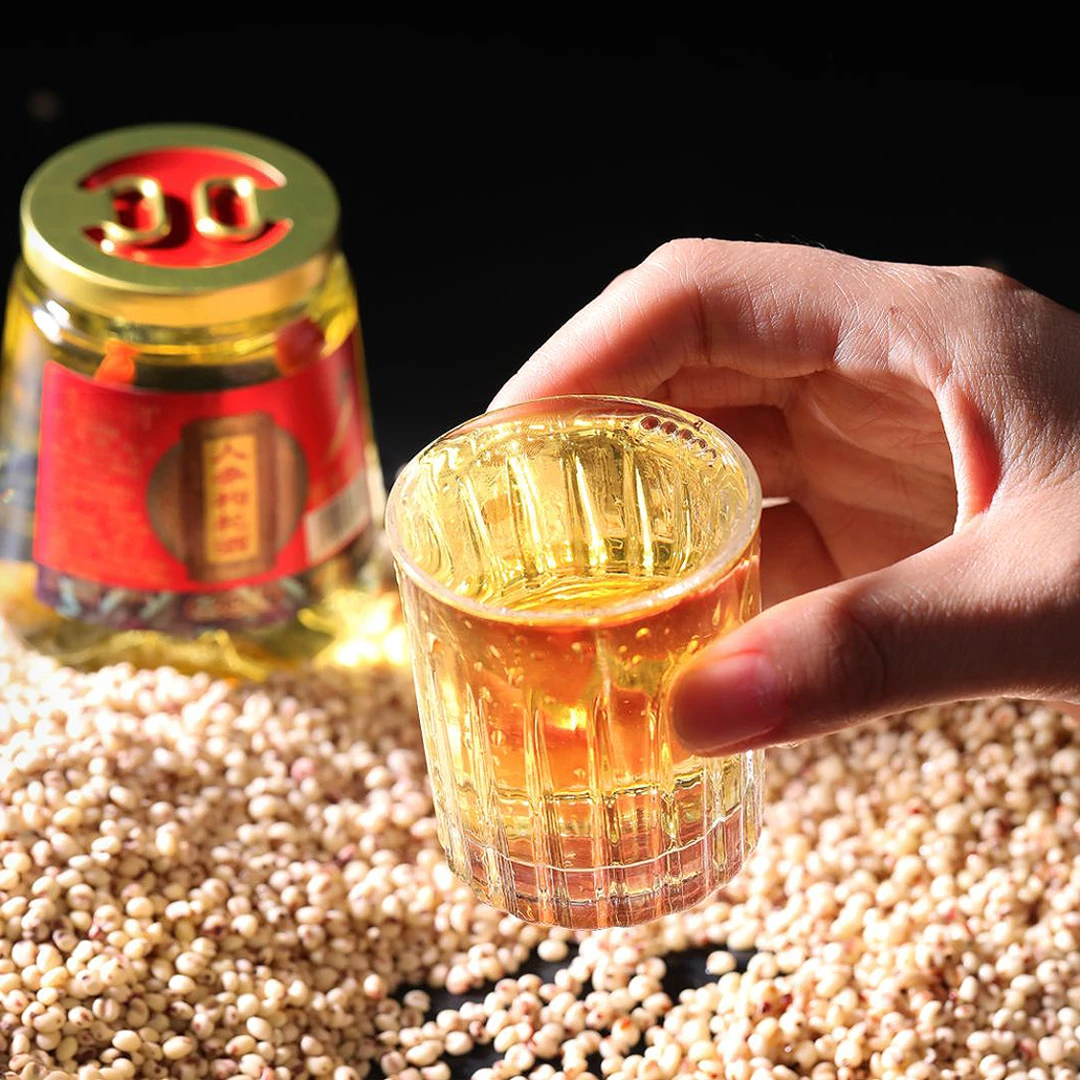 兰知玖月东北 长白山 茶杯酒 52度 150ml *12瓶 1箱52度