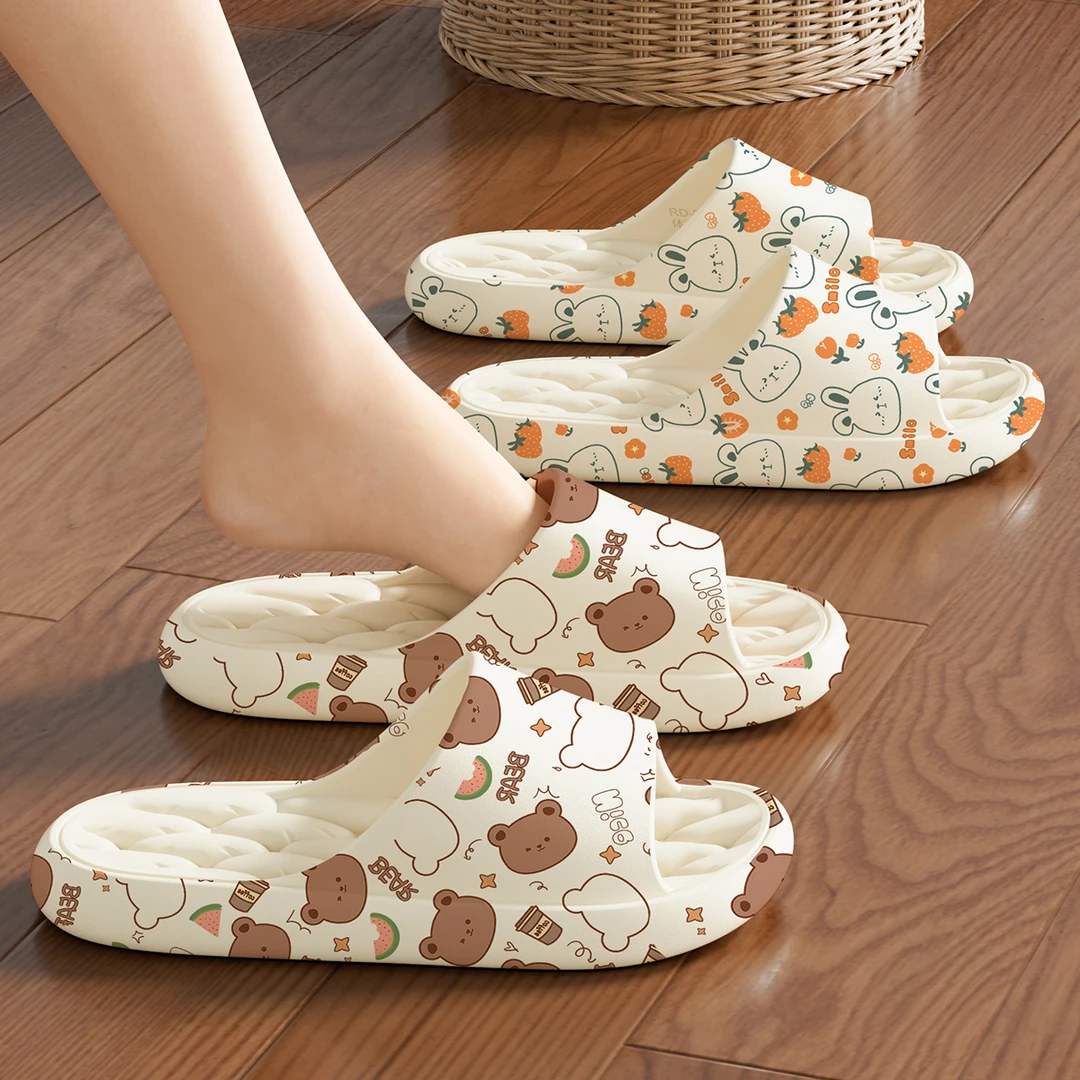卡通踩屎感拖鞋女款2025新款夏季室内居家浴室防滑防臭厚底凉拖鞋