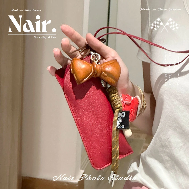 古莉奈尔红色眼镜包极简风时髦单品挂脖眼镜包便携式墨镜收纳包