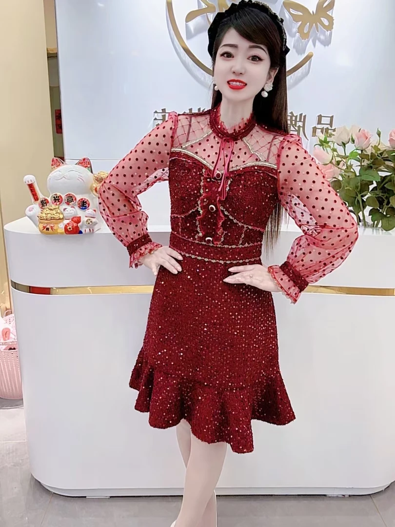 高级重工亮片网纱蕾丝花边收腰设计气质鱼尾连衣裙