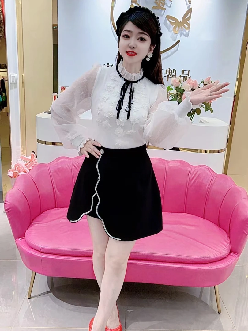 高级重工订珠百搭时尚花朵减龄法式秋冬毛衫