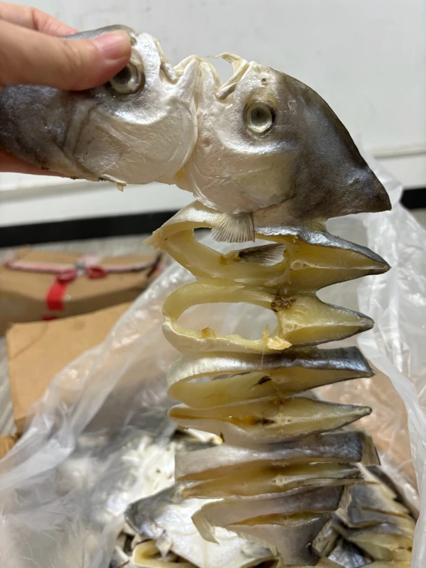 金鲳鱼干农家自制