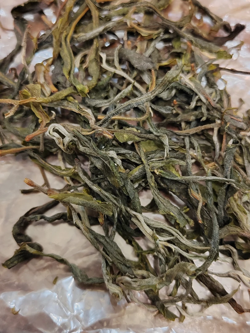 临沧 勐库 小户赛拉祜寨2023春大树散茶100克