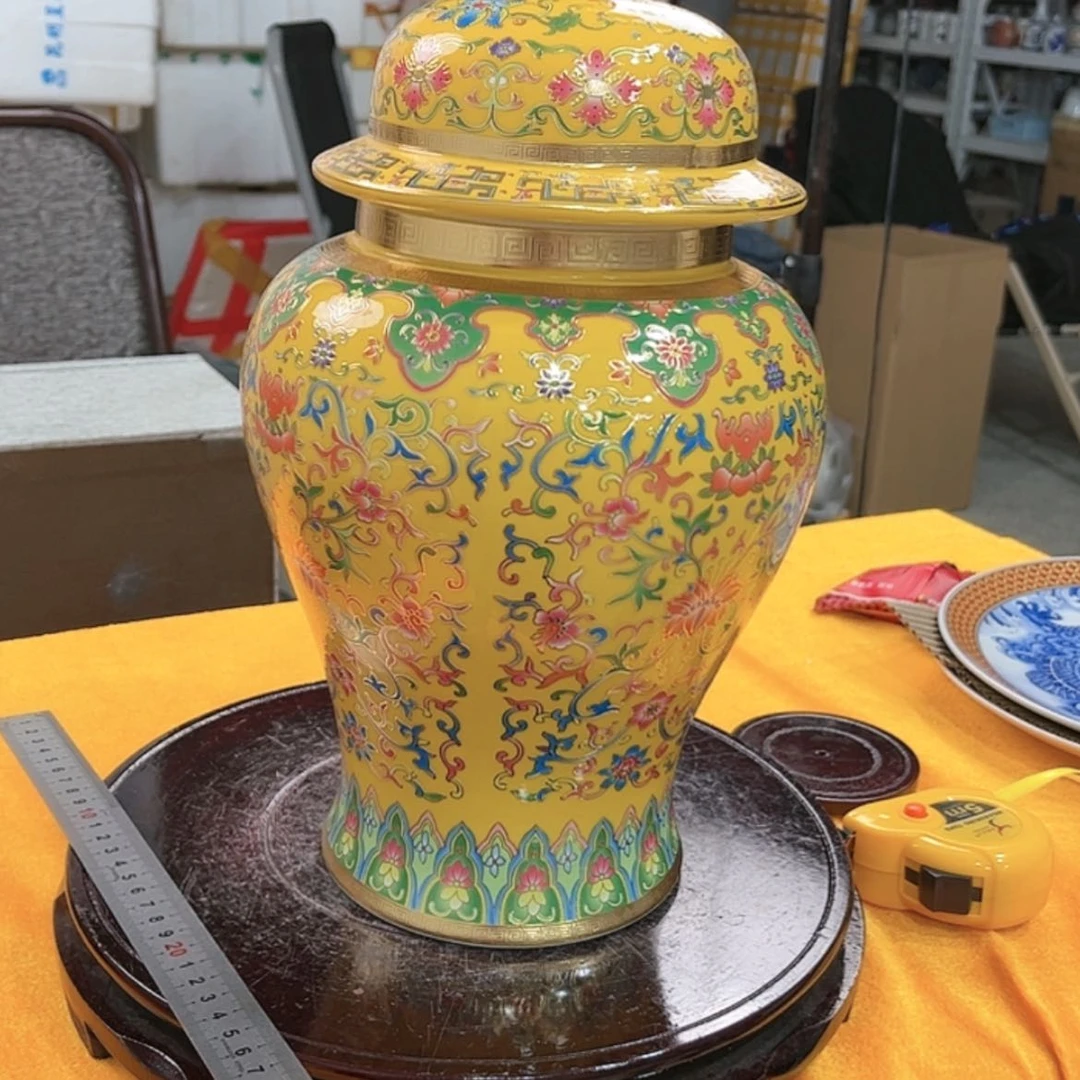 【闪购商品】瓷摆件卤**生