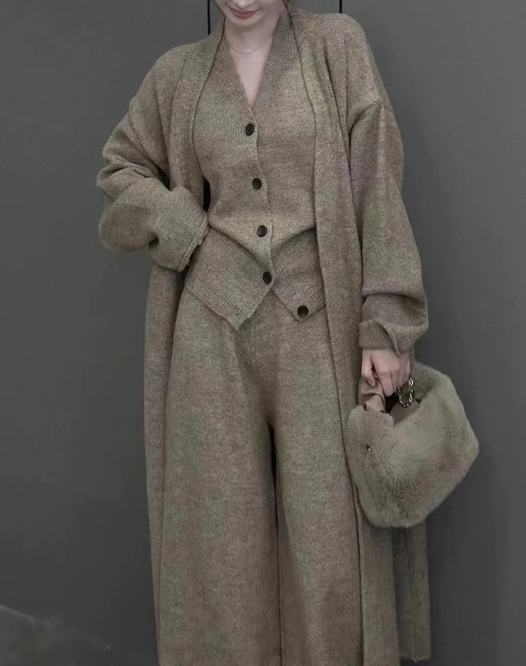 韩版流行秋冬休闲时尚长袖针织开衫马甲高腰裤子三件套【兜妈推荐】