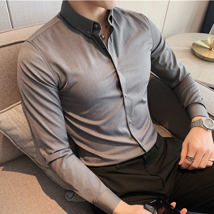 青年男士四季款帅气百搭修身休闲常规职业商务风纯色长袖衬衫