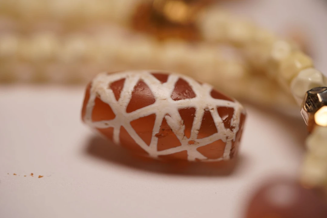 千年古珠、红色系、双区法恩斯古珠