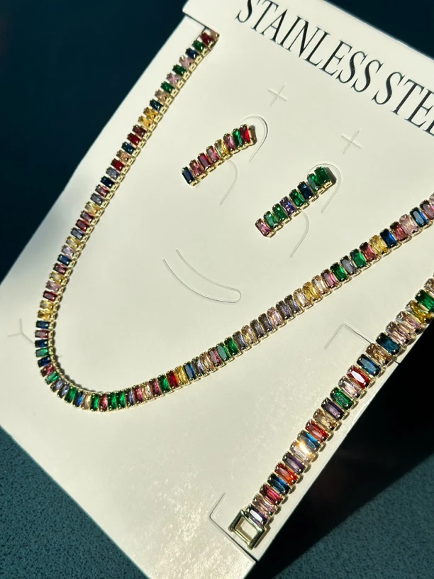 钛钢耳饰 中古时尚七彩合金轻奢彩虹耳饰