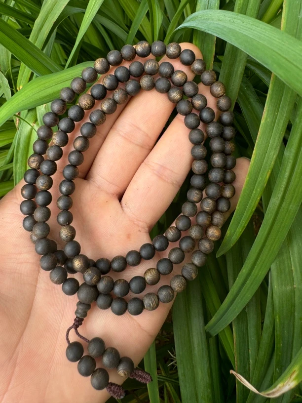 绿棋楠沉香沉水圆珠0.6规格多圈