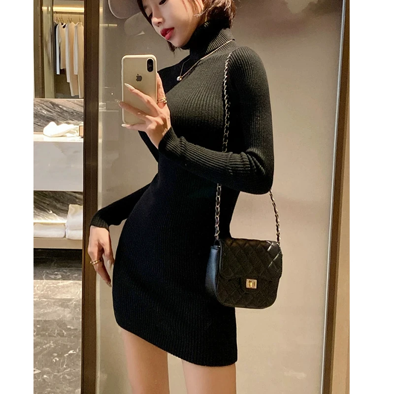 配大衣高领针织连衣裙女秋冬紧身包臀内搭打底中长款毛衣裙小个子